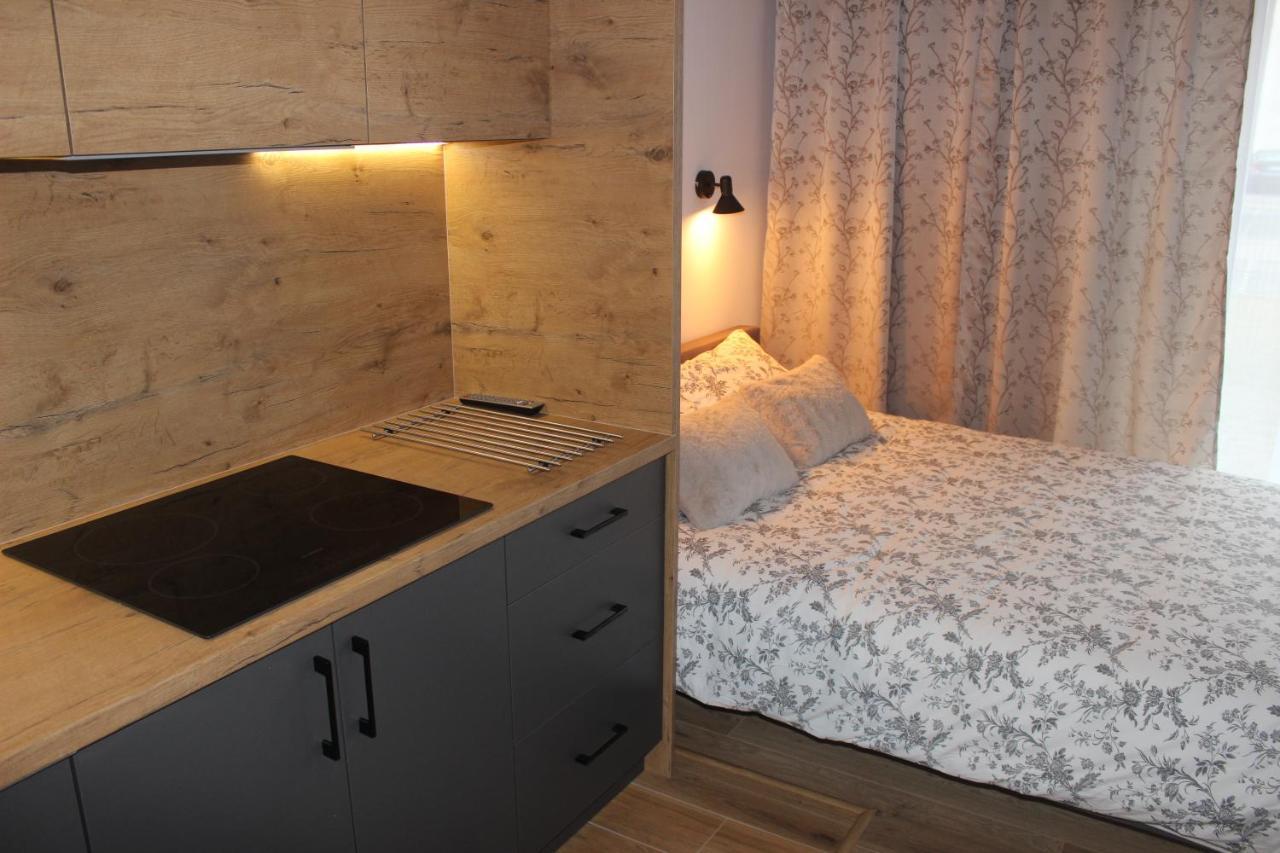 Apartament Chopina Łomianki المظهر الخارجي الصورة