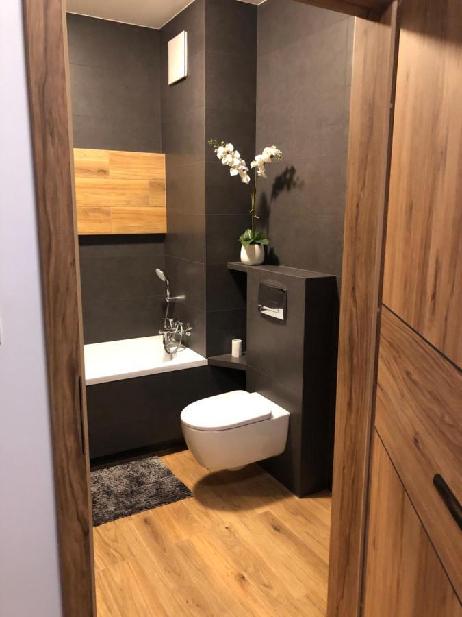 Apartament Chopina Łomianki المظهر الخارجي الصورة