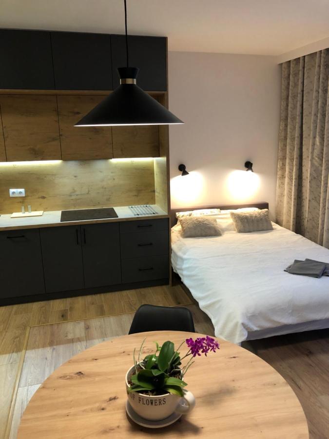 Apartament Chopina Łomianki المظهر الخارجي الصورة